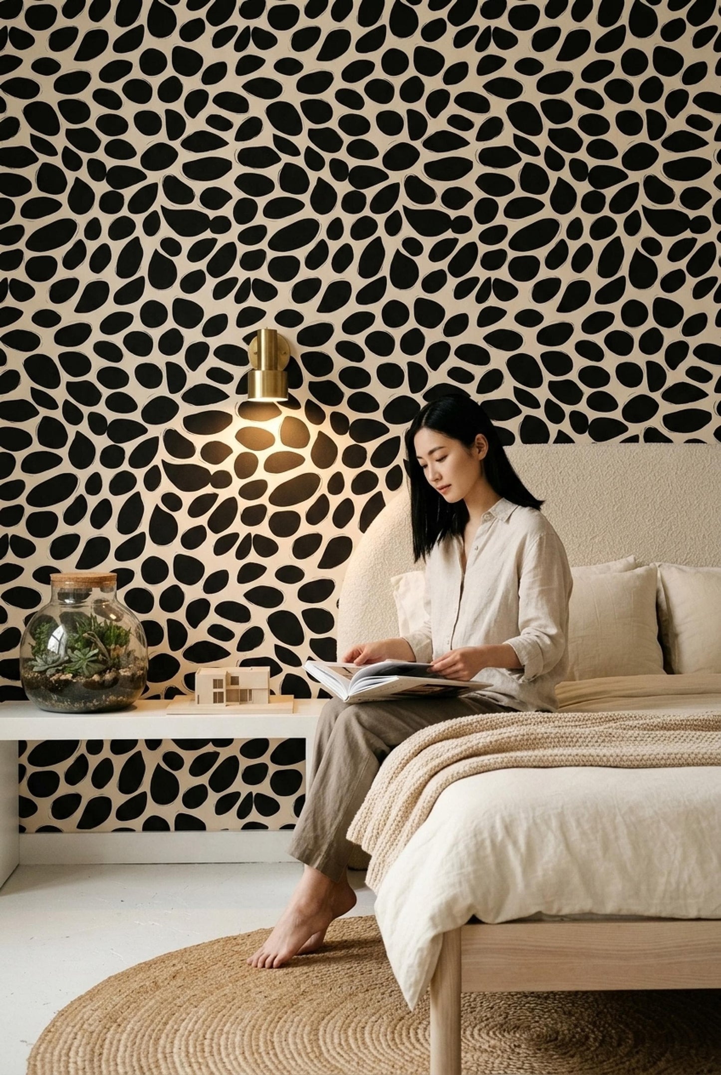 Organic Dalmatian Print Wallpaper Modern Monochrome Pattern Scandinavian Wall Decor